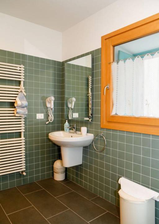Photo of Bathroom in Raveo