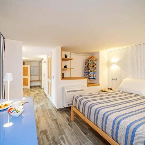 Photo of Bedroom in Crotone