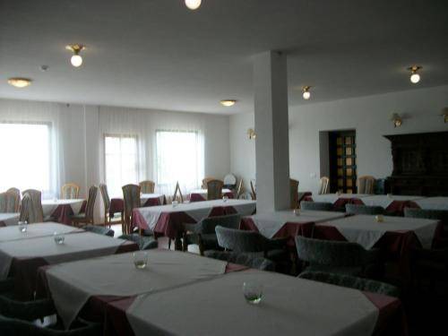 Photo of Others in Ronzone