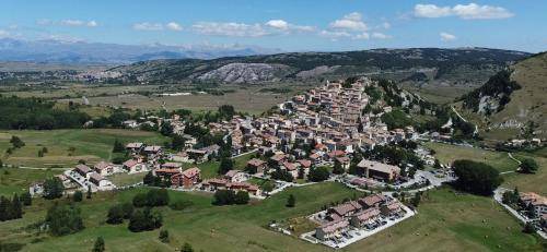 Photo of Others in Rovere