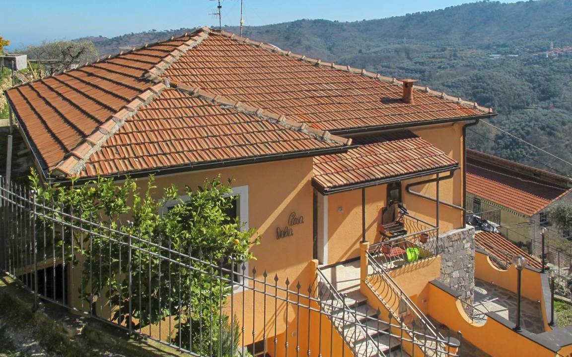 Photo of Buildings in Pietrabruna