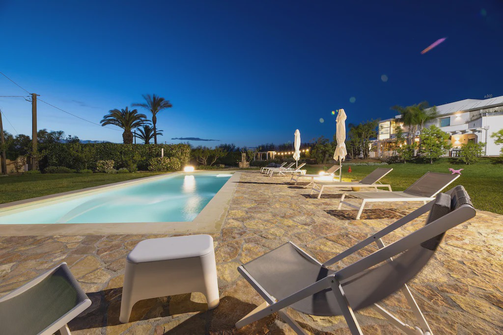 Photo of Outdoor in Matino