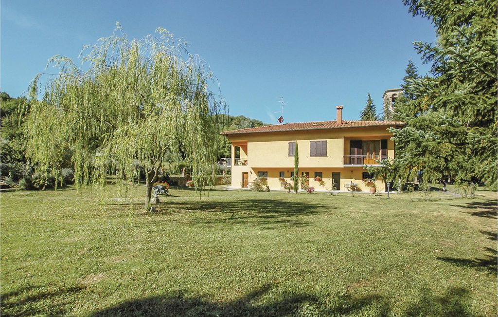 Photo of Buildings in Barberino di Mugello