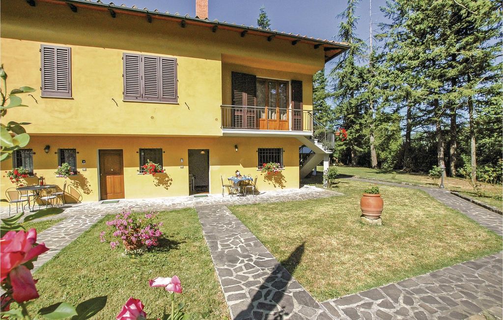 Photo of Buildings in Barberino di Mugello