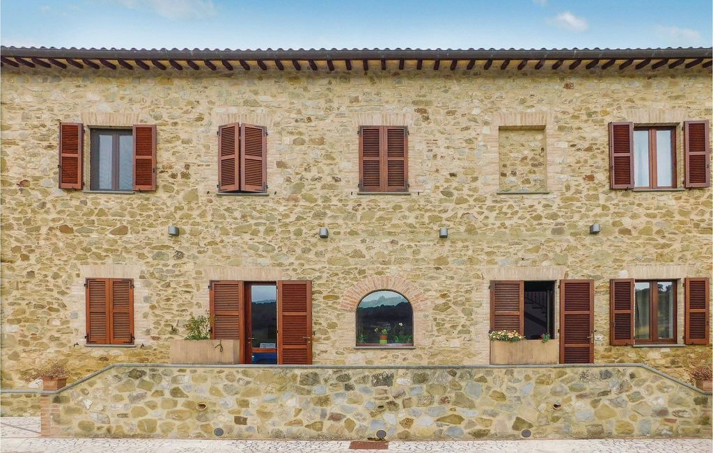 Photo of Buildings in Corbara