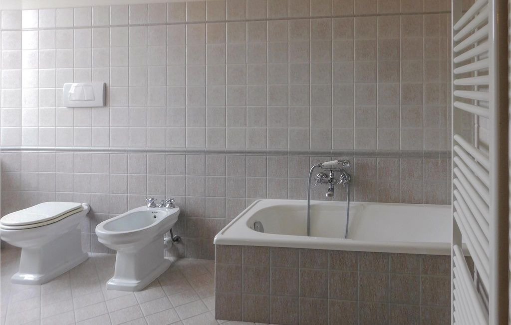 Photo of Bathroom in Corbara