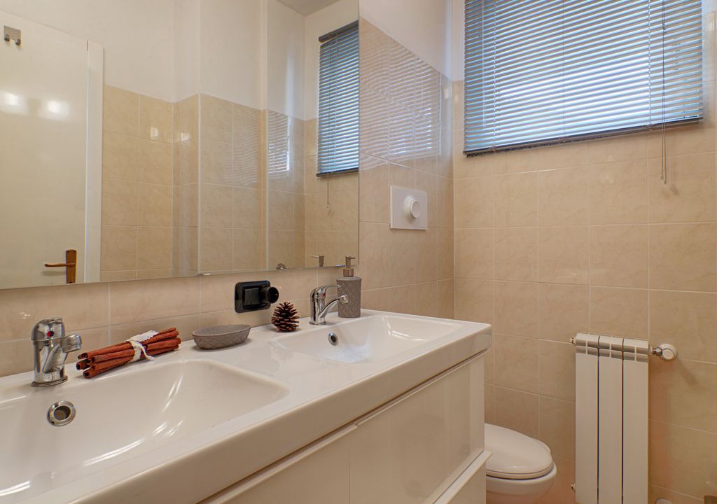 Photo of Bathroom in Acquaseria