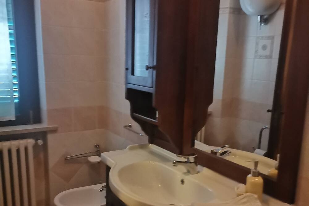 Photo of Bathroom in Foligno