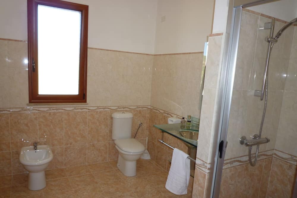 Photo of Bathroom in Misilmeri