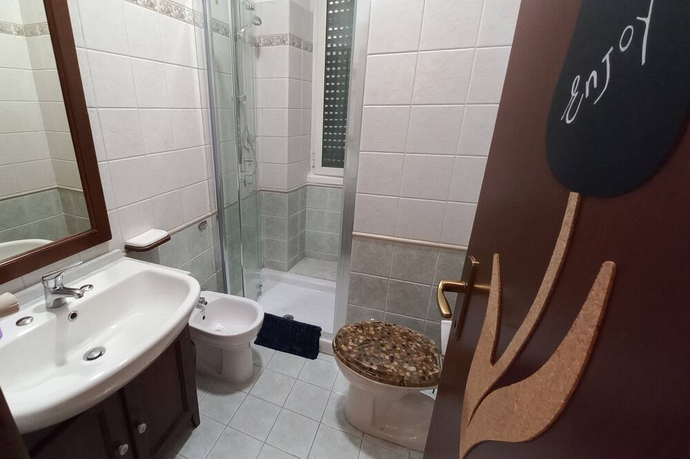 Photo of Bathroom in Quartiere XXIII Alessandrino