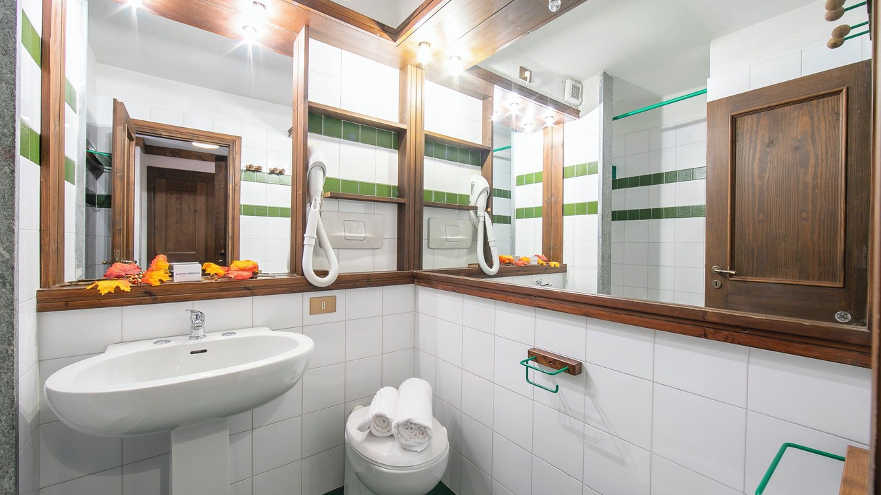 Photo of Bathroom in Grangesises
