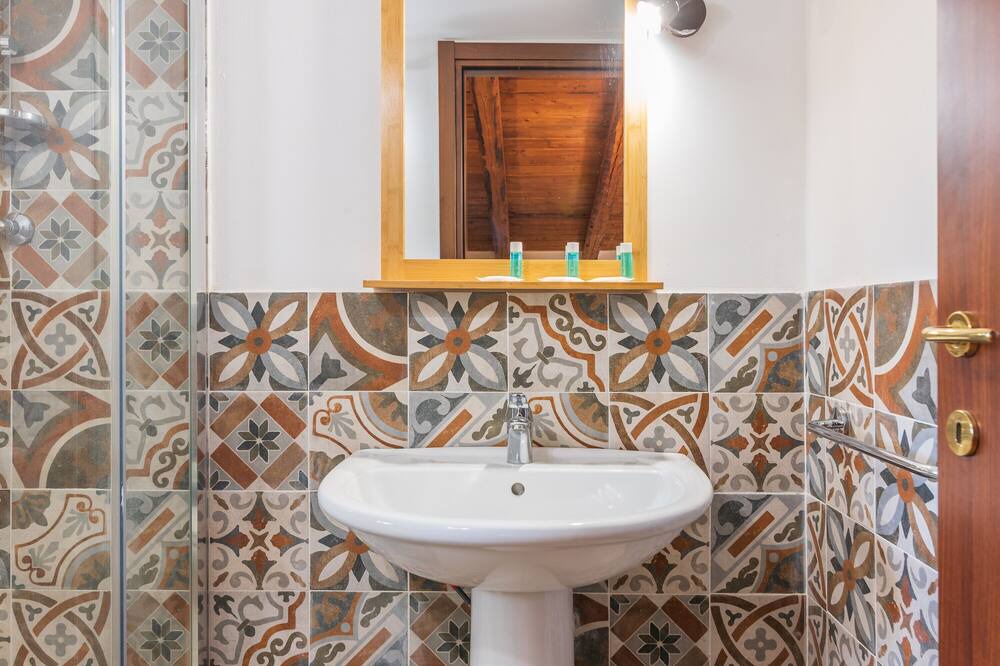 Photo of Bathroom in Carlentini
