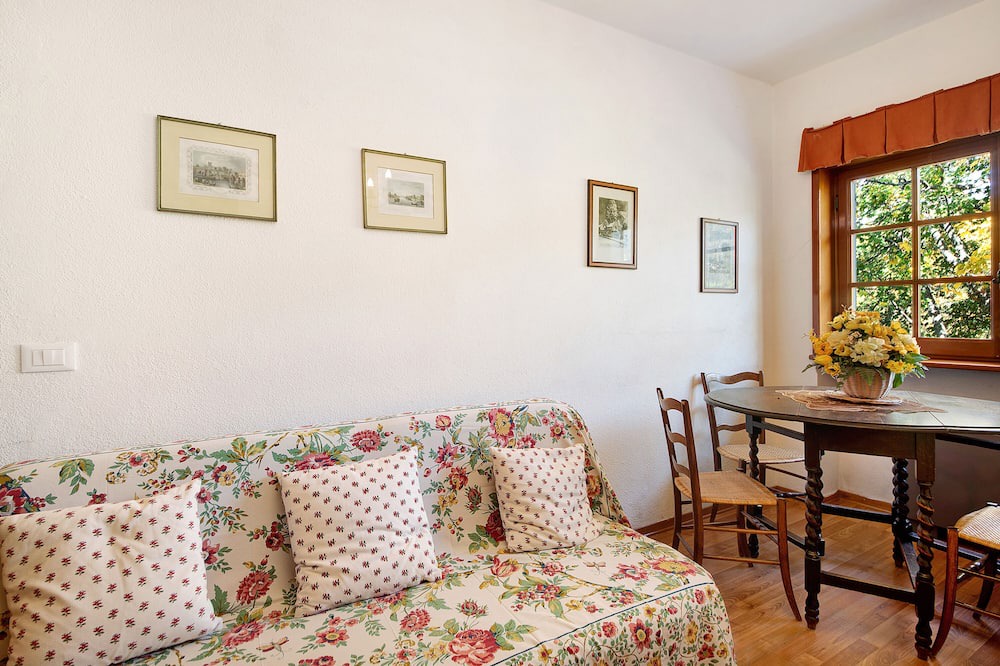 Photo of Livingroom in Santo Stefano dʼAveto