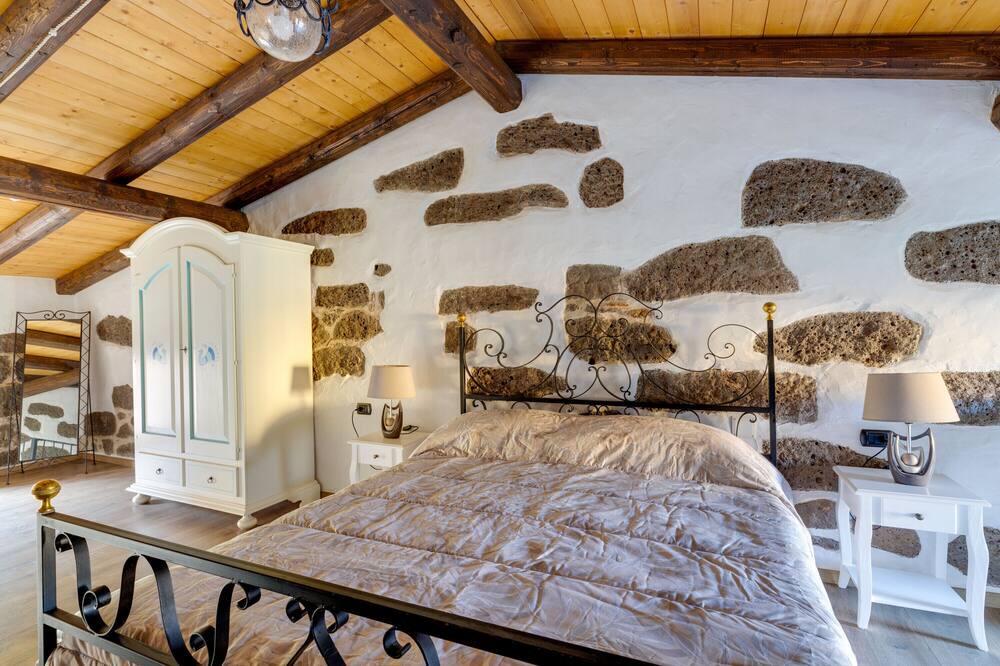 Photo of Bedroom in Abbasanta