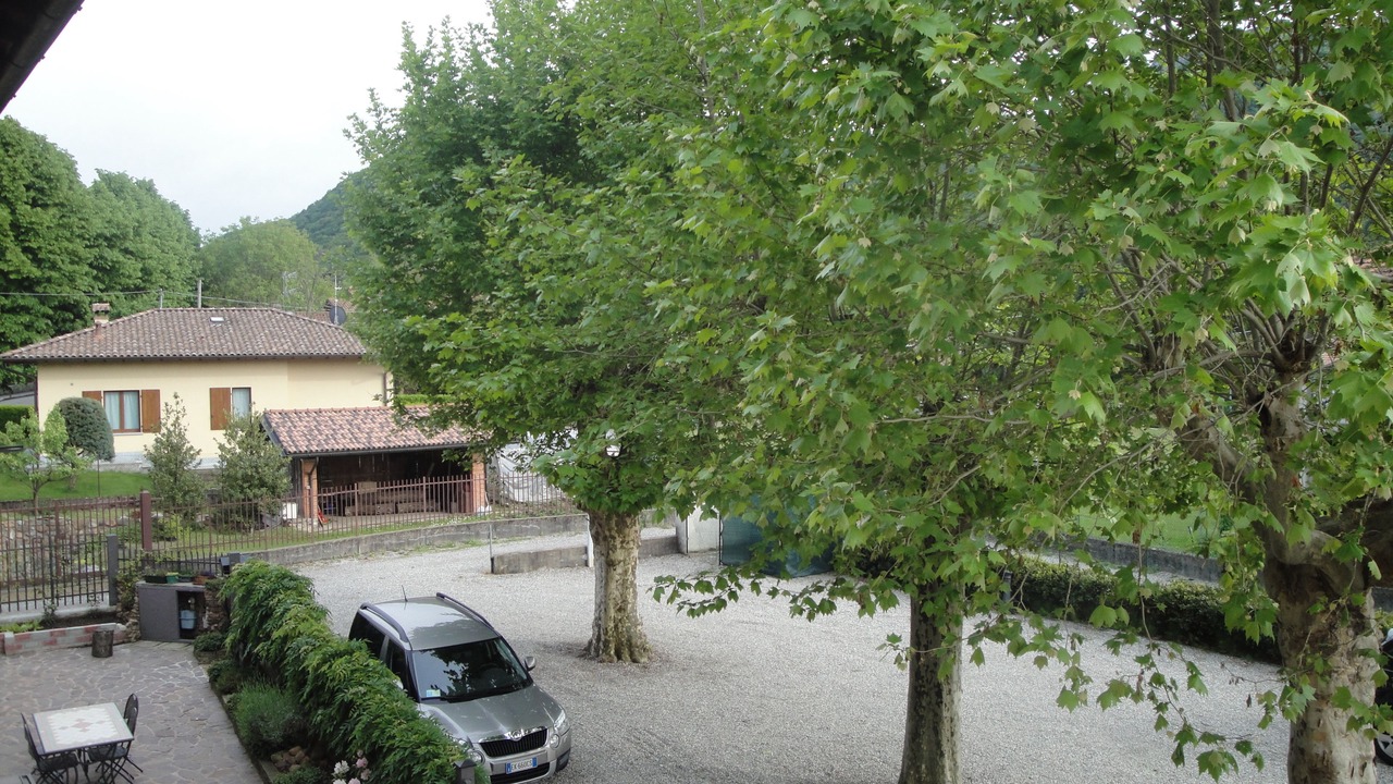 Photo of Others in Brinzio