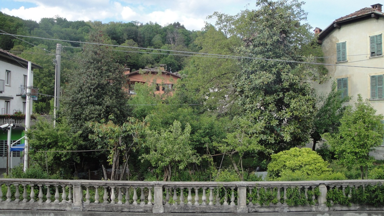 Photo of Others in Brinzio
