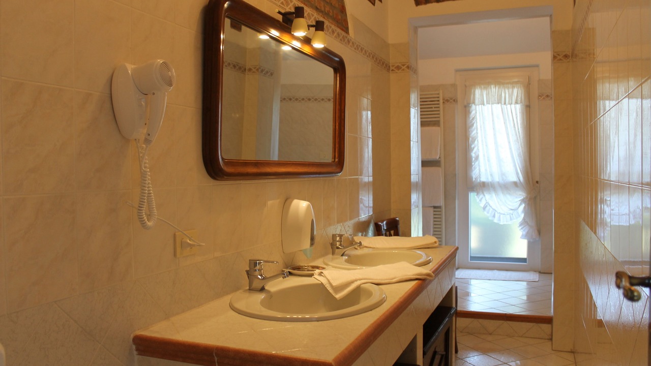 Photo of Bathroom in Valmaggiore