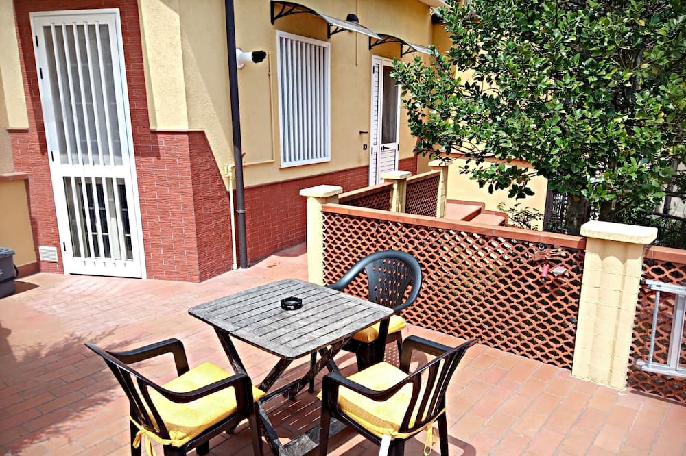 Photo of Patio Balcony in Castel Lagopesole