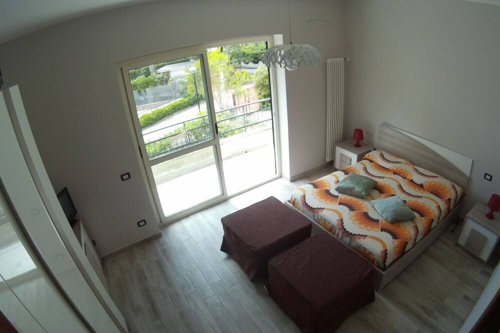 Photo of Bedroom in Baia Domizia