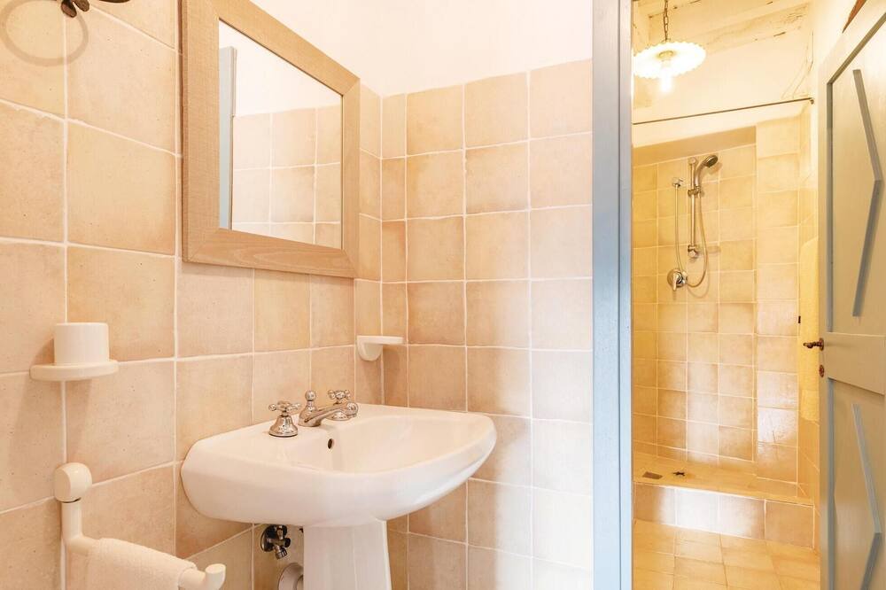 Photo of Bathroom in Piegaro