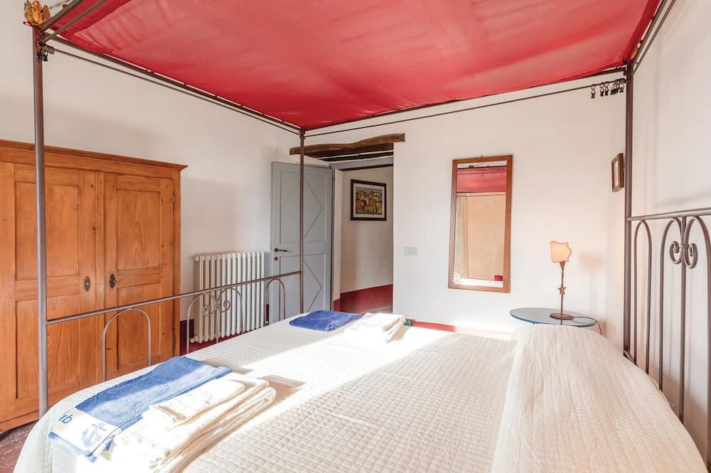 Photo of Bedroom in Piegaro