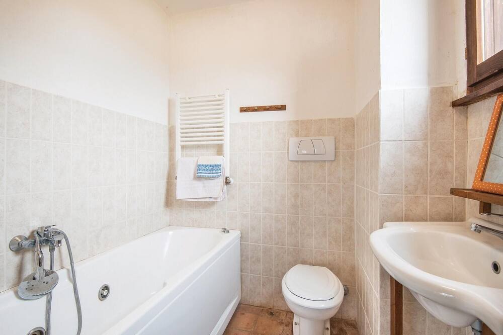 Photo of Bathroom in Poggiolo