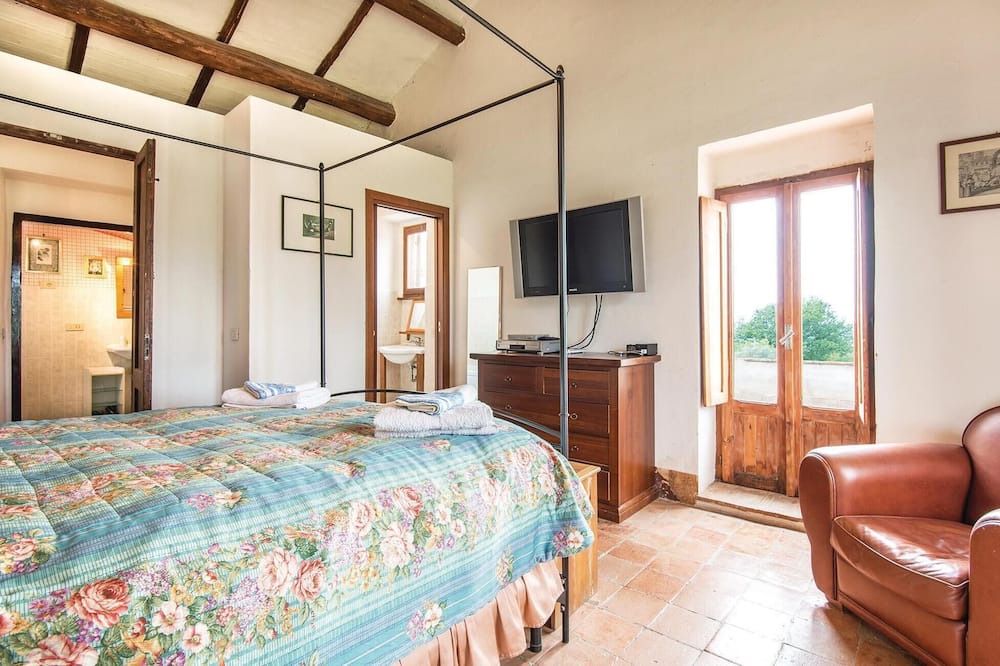 Photo of Bedroom in Poggiolo