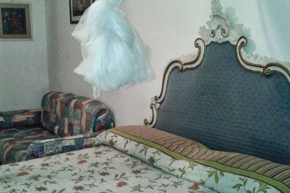 Photo of Bedroom in Gianola