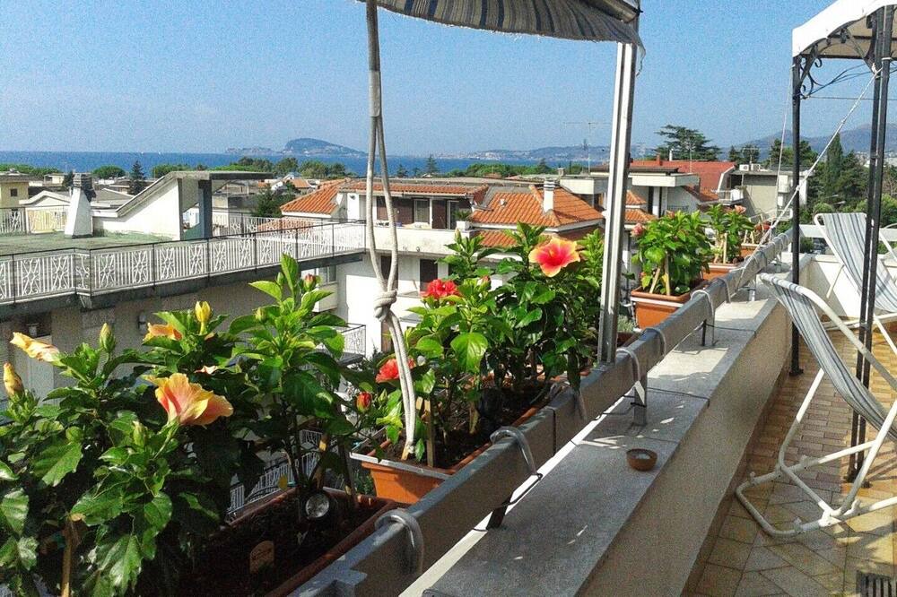 Photo of Patio Balcony in Gianola