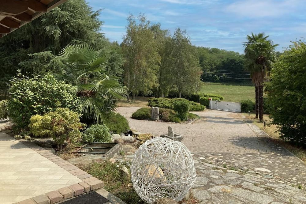 Photo of Outdoor in Agrate