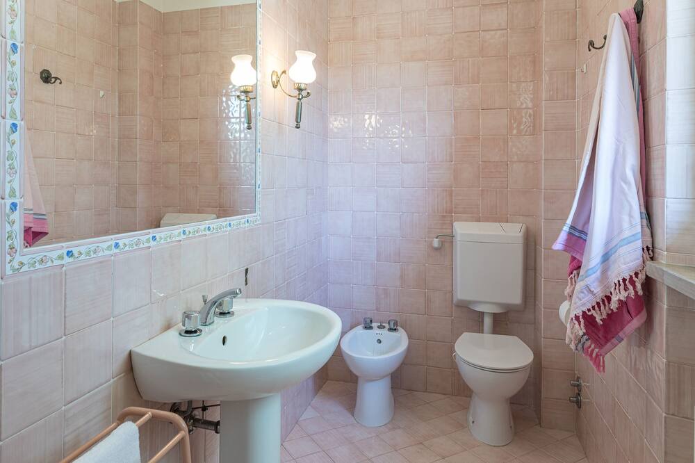 Photo of Bathroom in Acqua Loreto