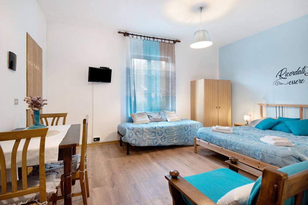 Photo of Bedroom in Borzonasca
