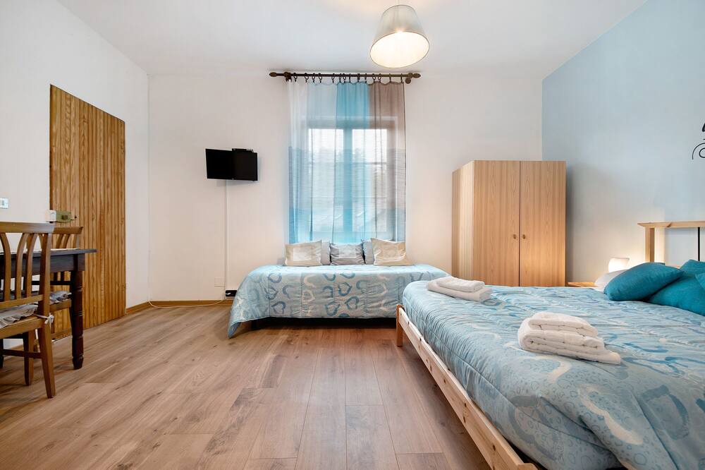 Photo of Bedroom in Borzonasca