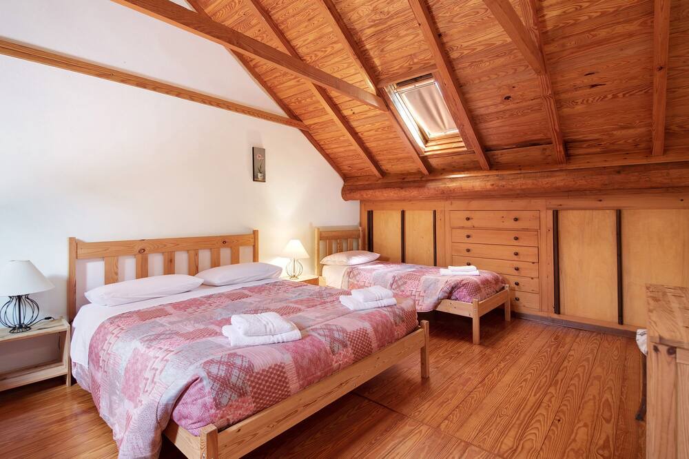 Photo of Bedroom in Borzonasca