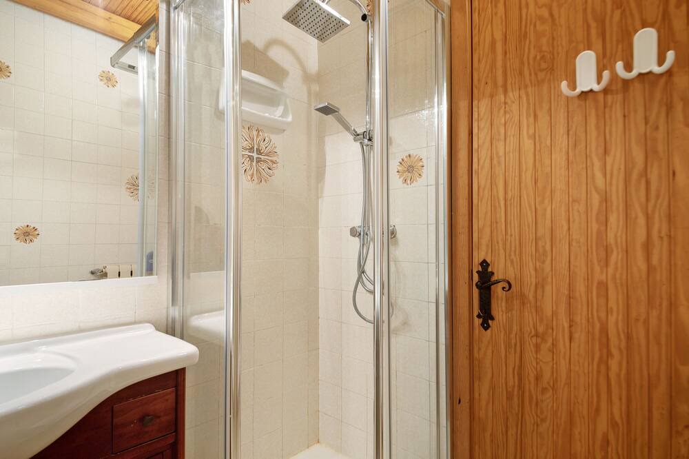 Photo of Bathroom in Borzonasca