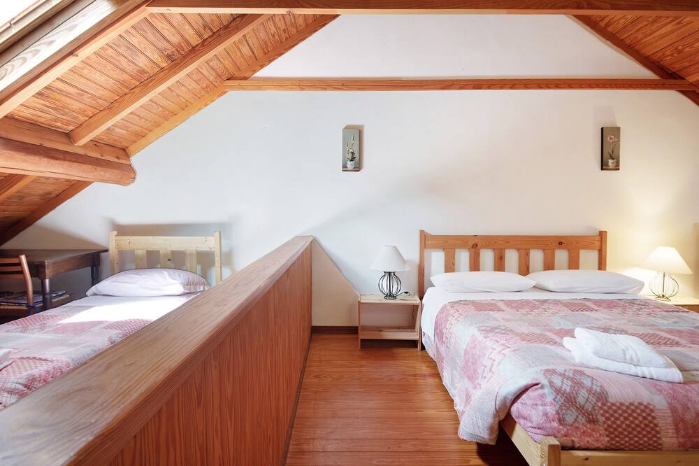 Photo of Bedroom in Borzonasca