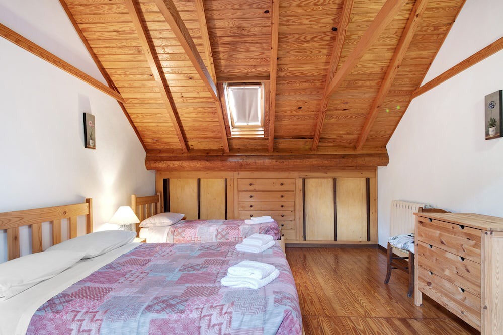 Photo of Bedroom in Borzonasca