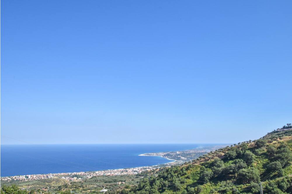 Photo of Others in Montauro