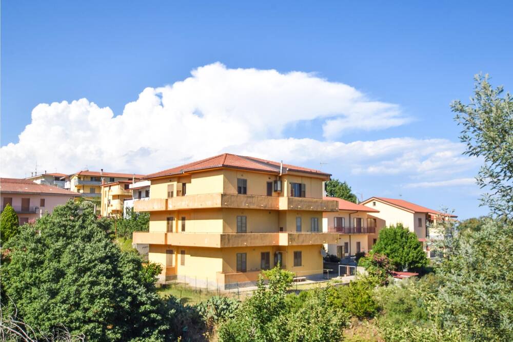 Photo of Outdoor in Montauro