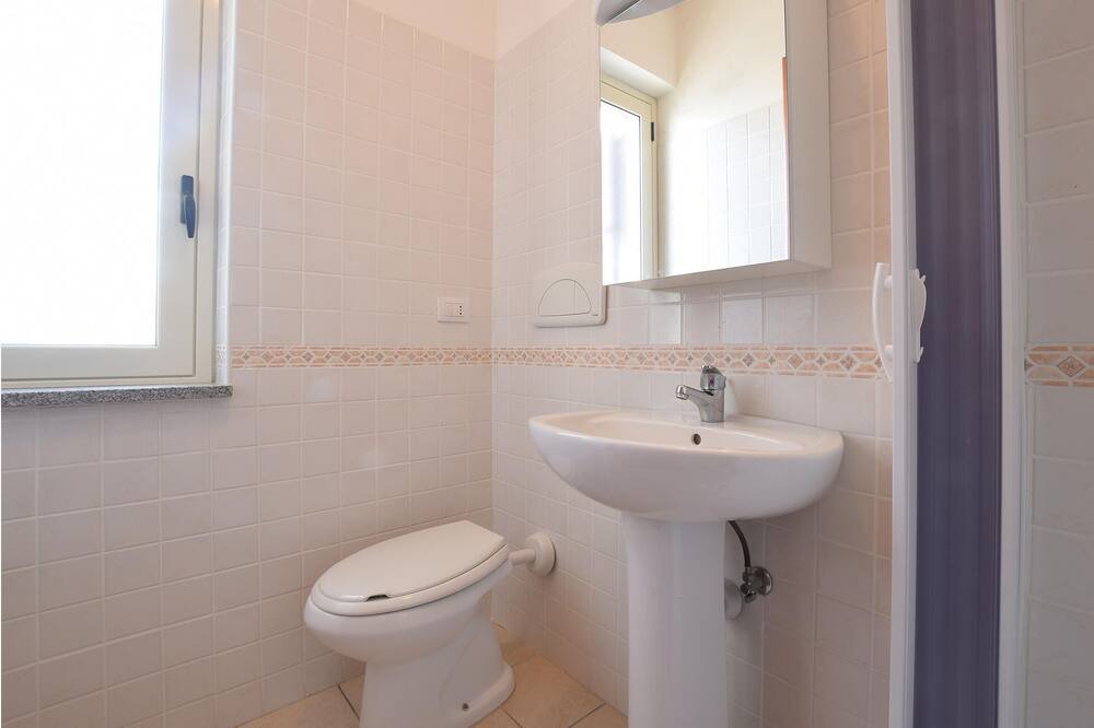 Photo of Bathroom in Isca Marina