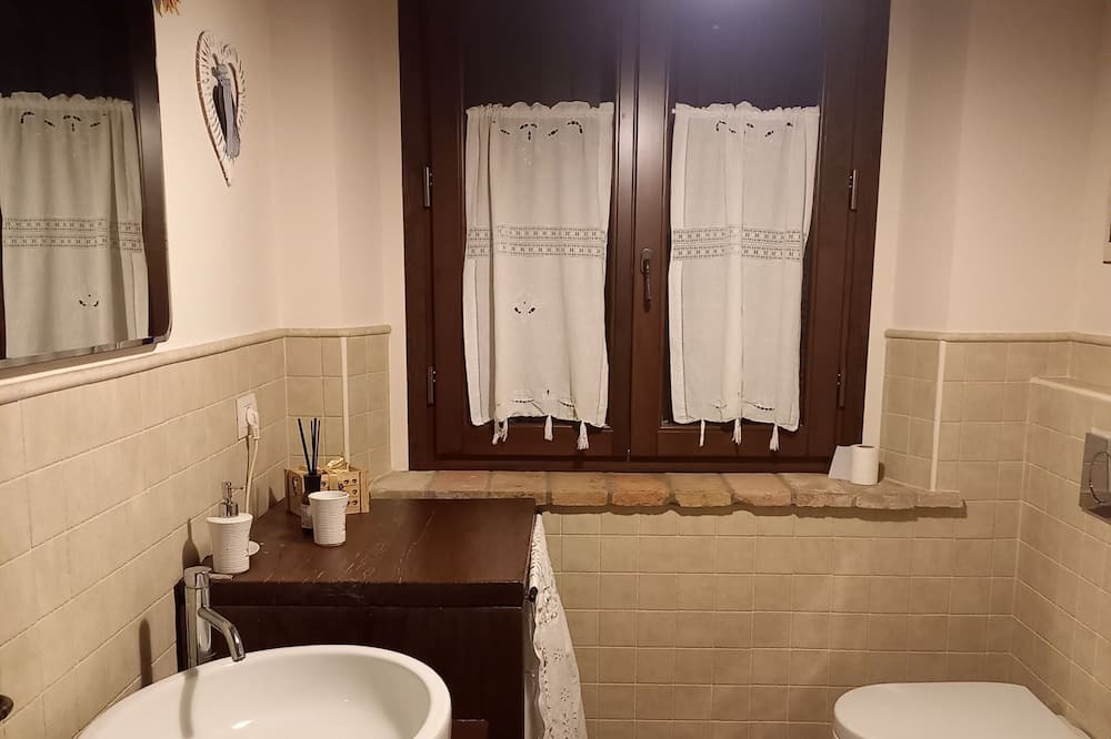 Photo of Bathroom in Lesignano de' Bagni