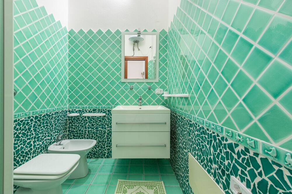 Photo of Bathroom in Canai