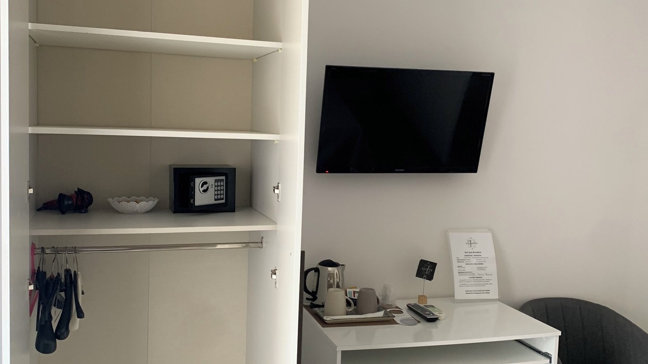 Photo of Bedroom in Le Castella