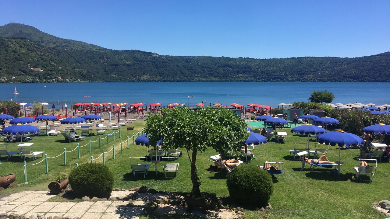 Photo of Others in Lake Garda