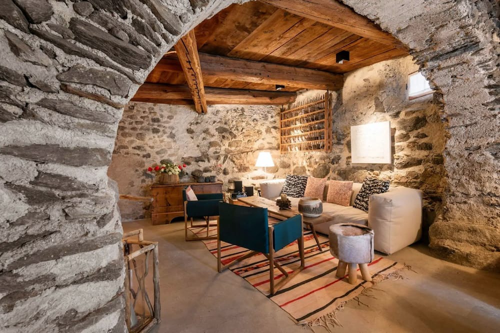 Photo of Livingroom in Laudes