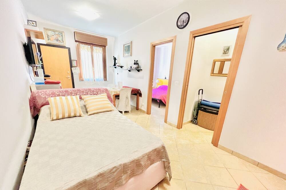 Photo of Bedroom in Bussana