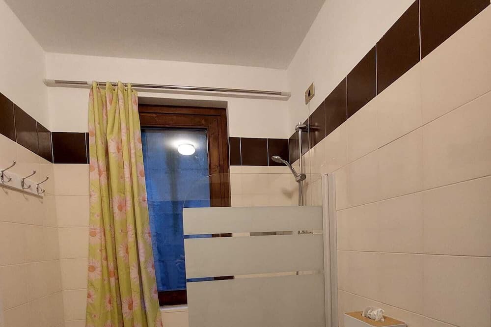 Photo of Bathroom in Cataeggio
