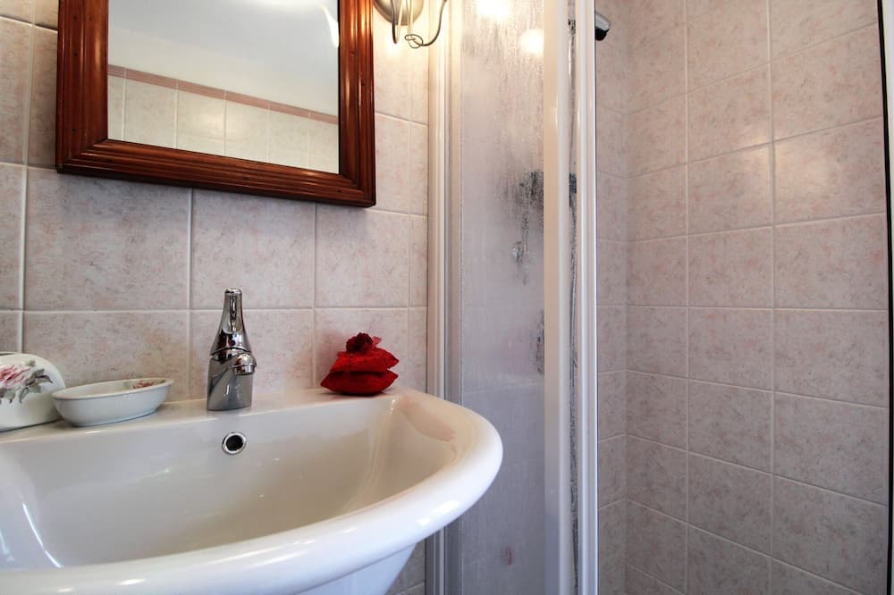 Photo of Bathroom in Chies