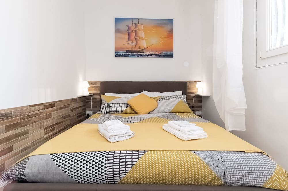 Photo of Bedroom in Quinto al Mare