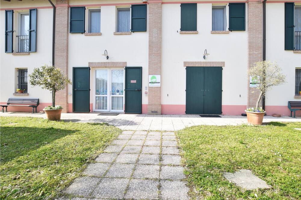 Photo of Outdoor in Porotto